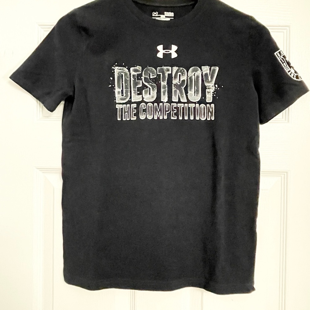Under Armour Black 'Destroy the Competition' T-shirt Large